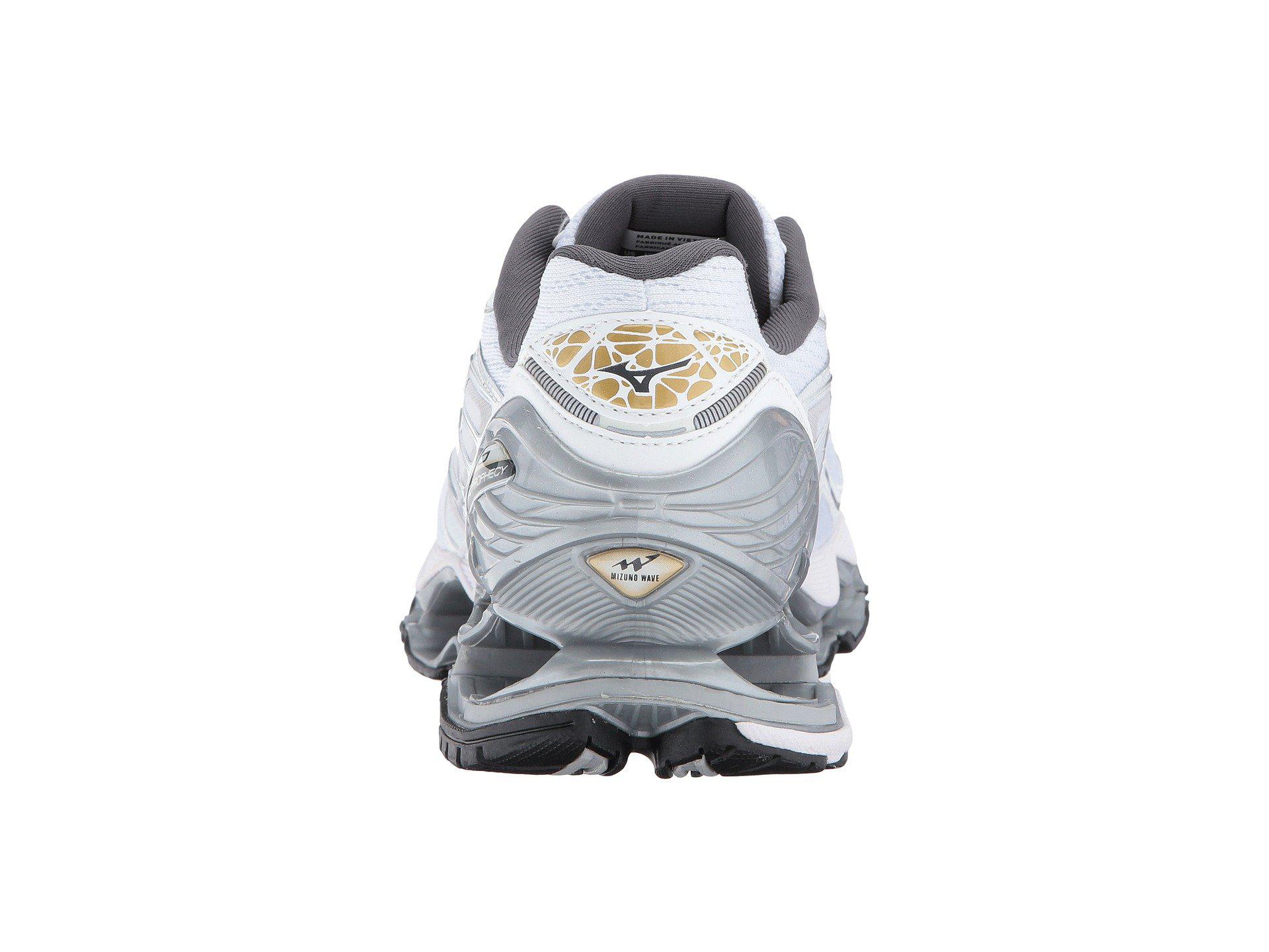 Mizuno Wave Prophecy 6 in Metallic for Men | Lyst