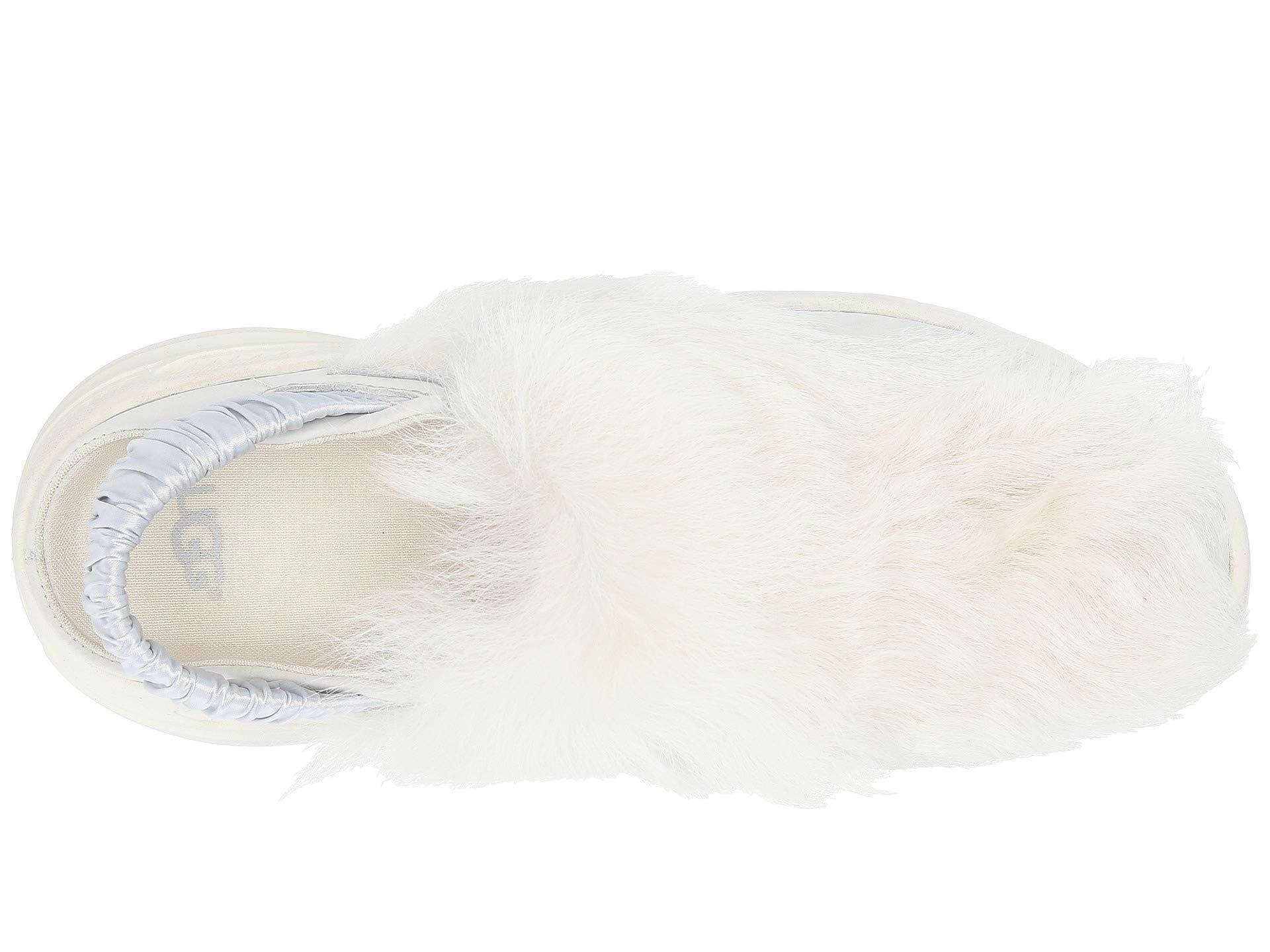 UGG Leather Fluffy Runner in White Lyst