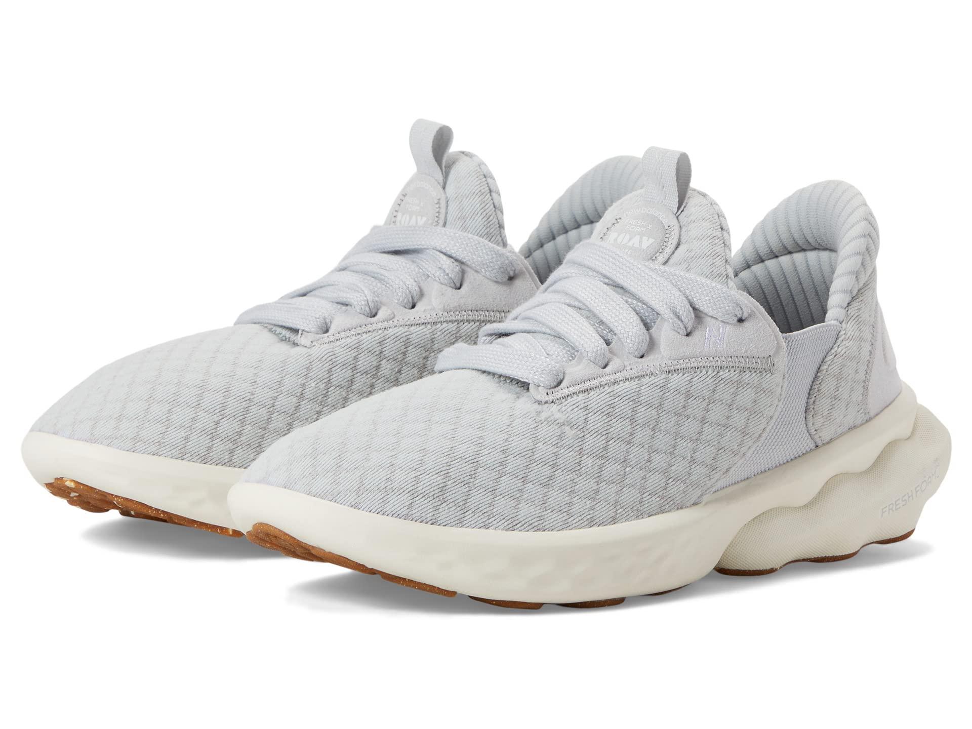 New Balance Fresh Foam Roav Elite in Metallic Lyst