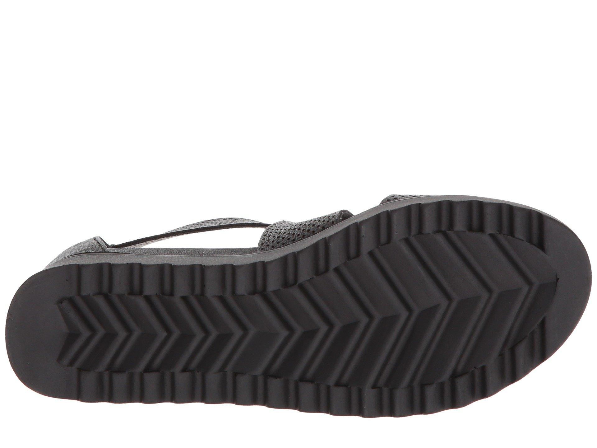 steve madden klein wedge
