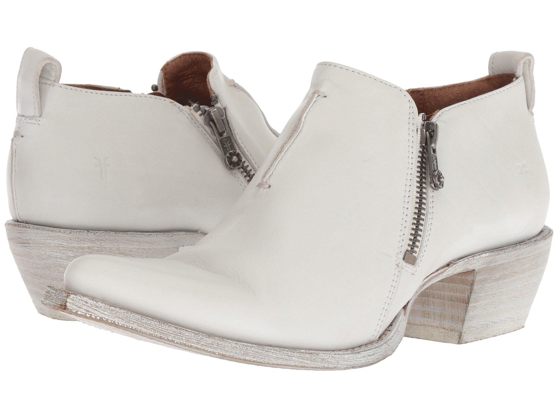 sacha zip shootie