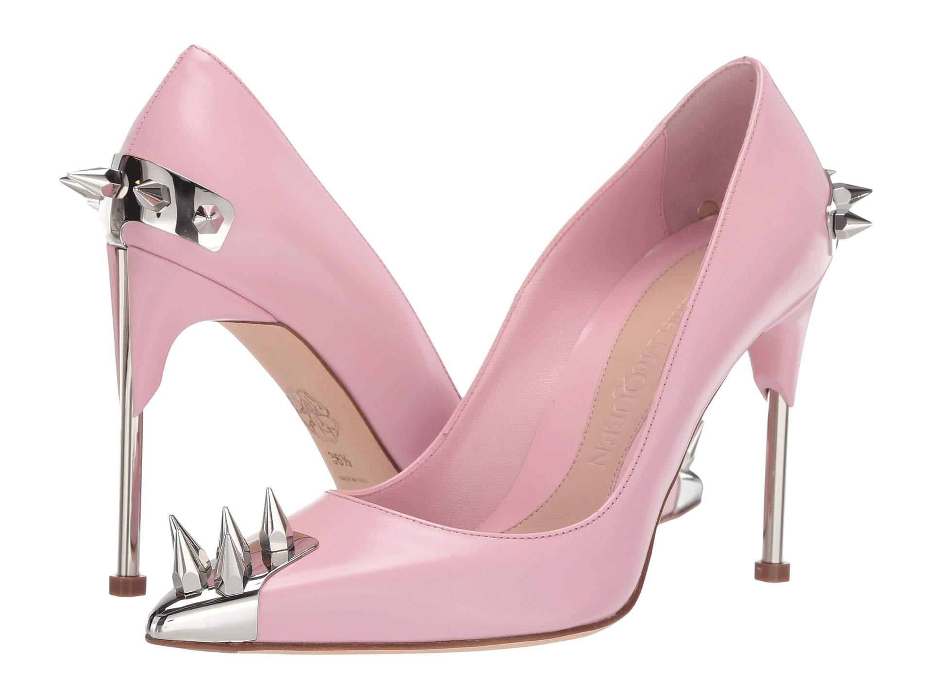 Alexander McQueen Spiked Leather Pump in Pink | Lyst