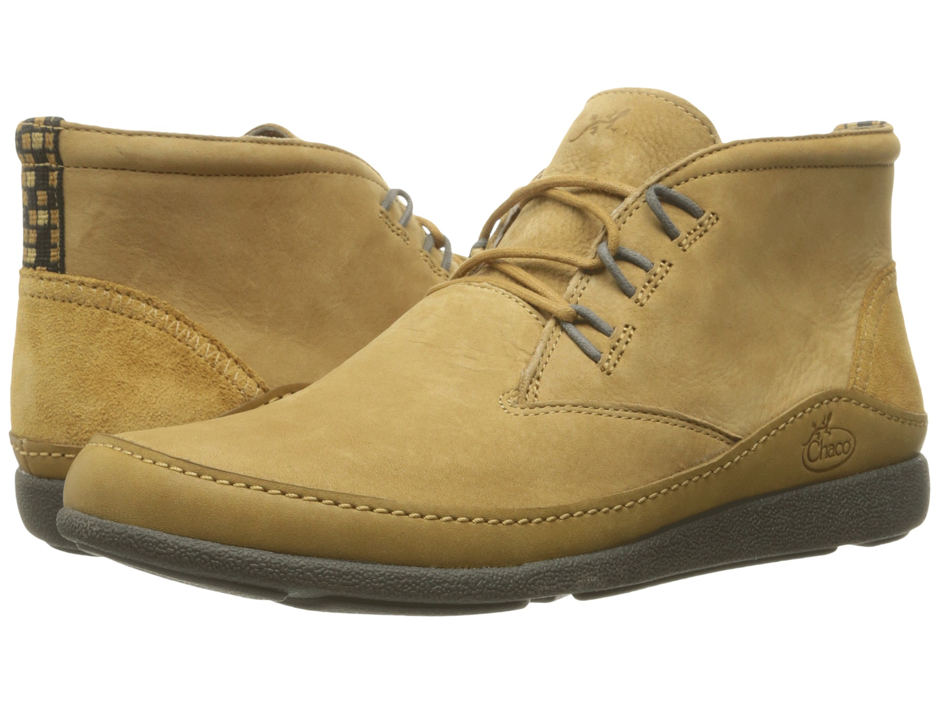chaco chukka boots