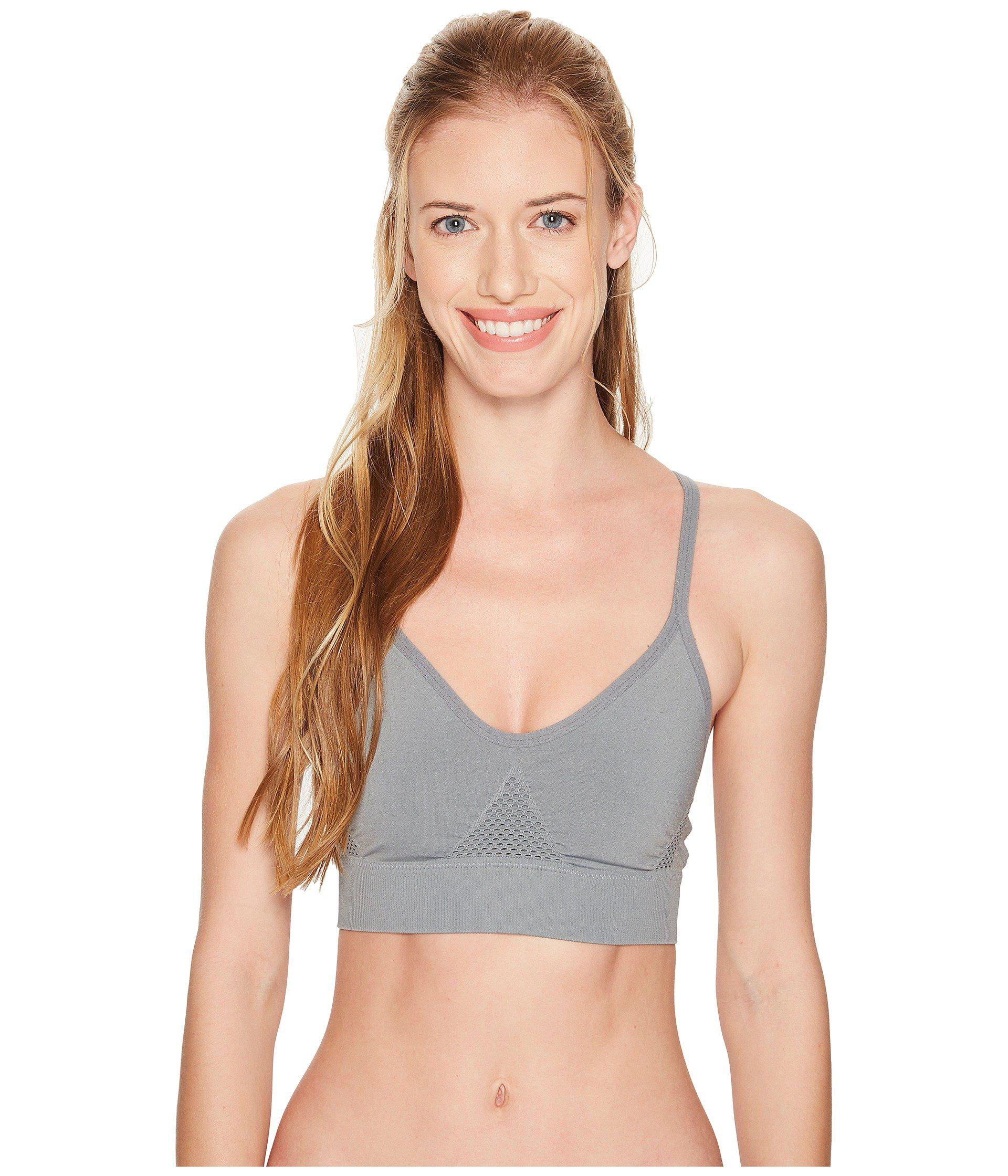 nike seamless light support sports bra