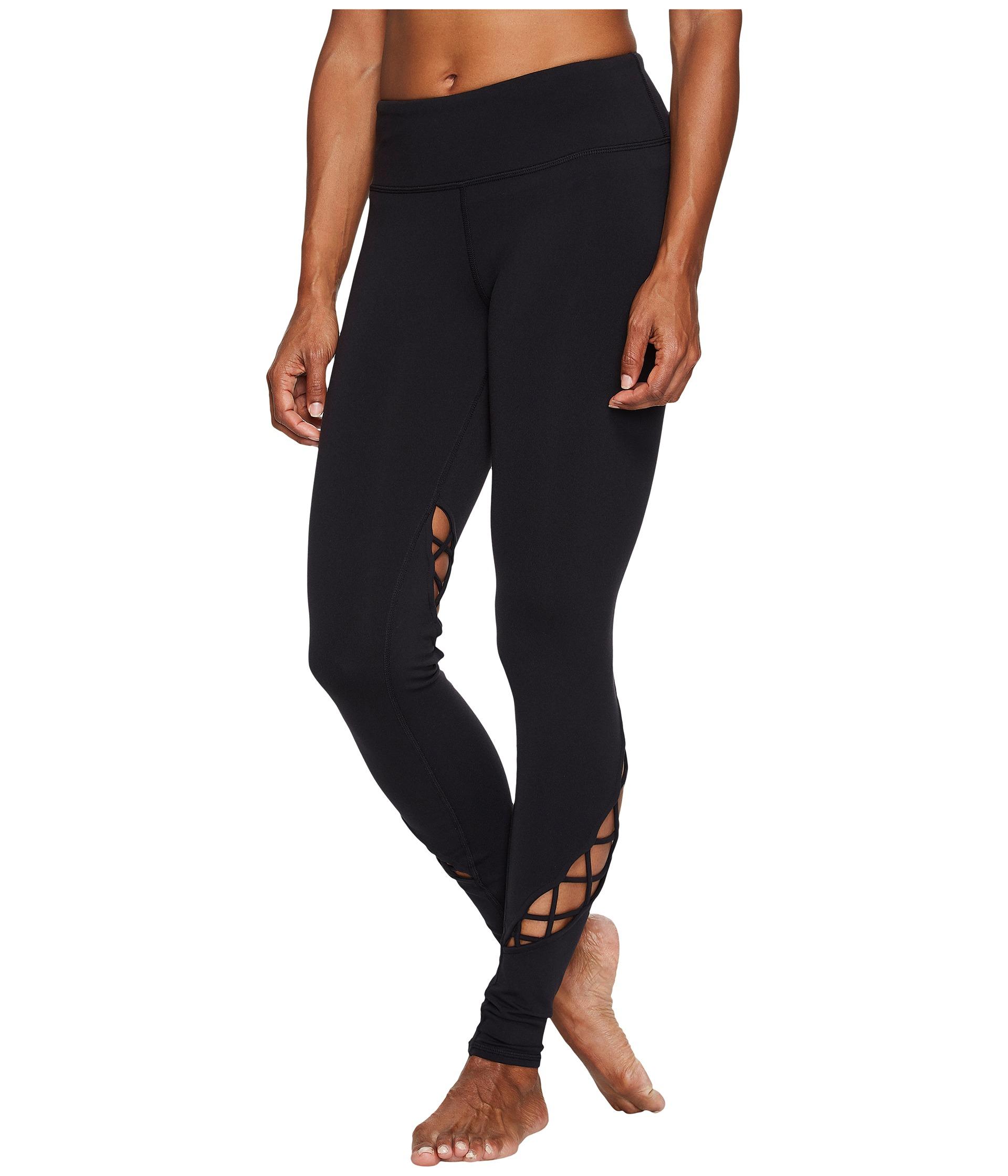 Alo yoga Entwine Leggings in Black | Lyst