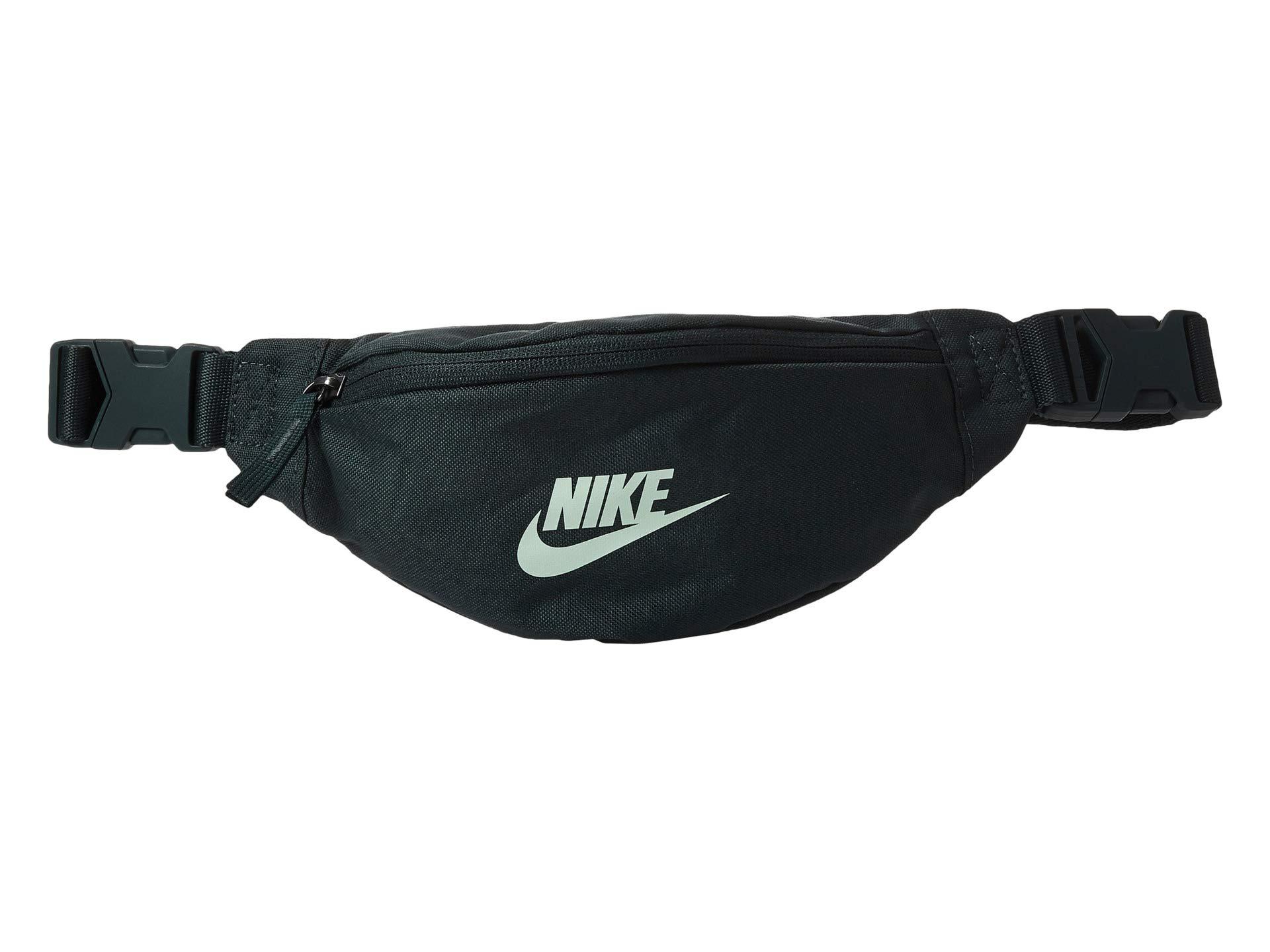 nike fanny pack nike fanny pack