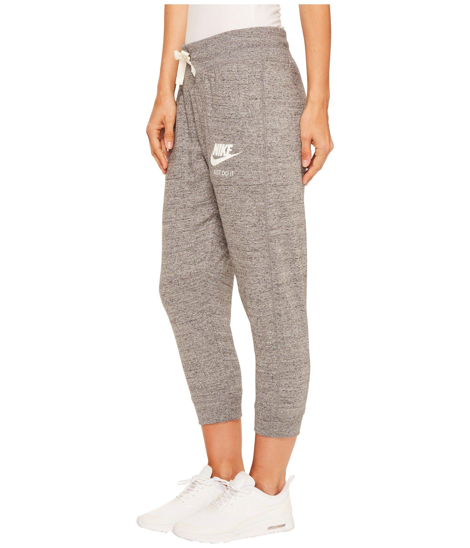 Nike Cotton Sportswear Gym Vintage Capri in Gray | Lyst