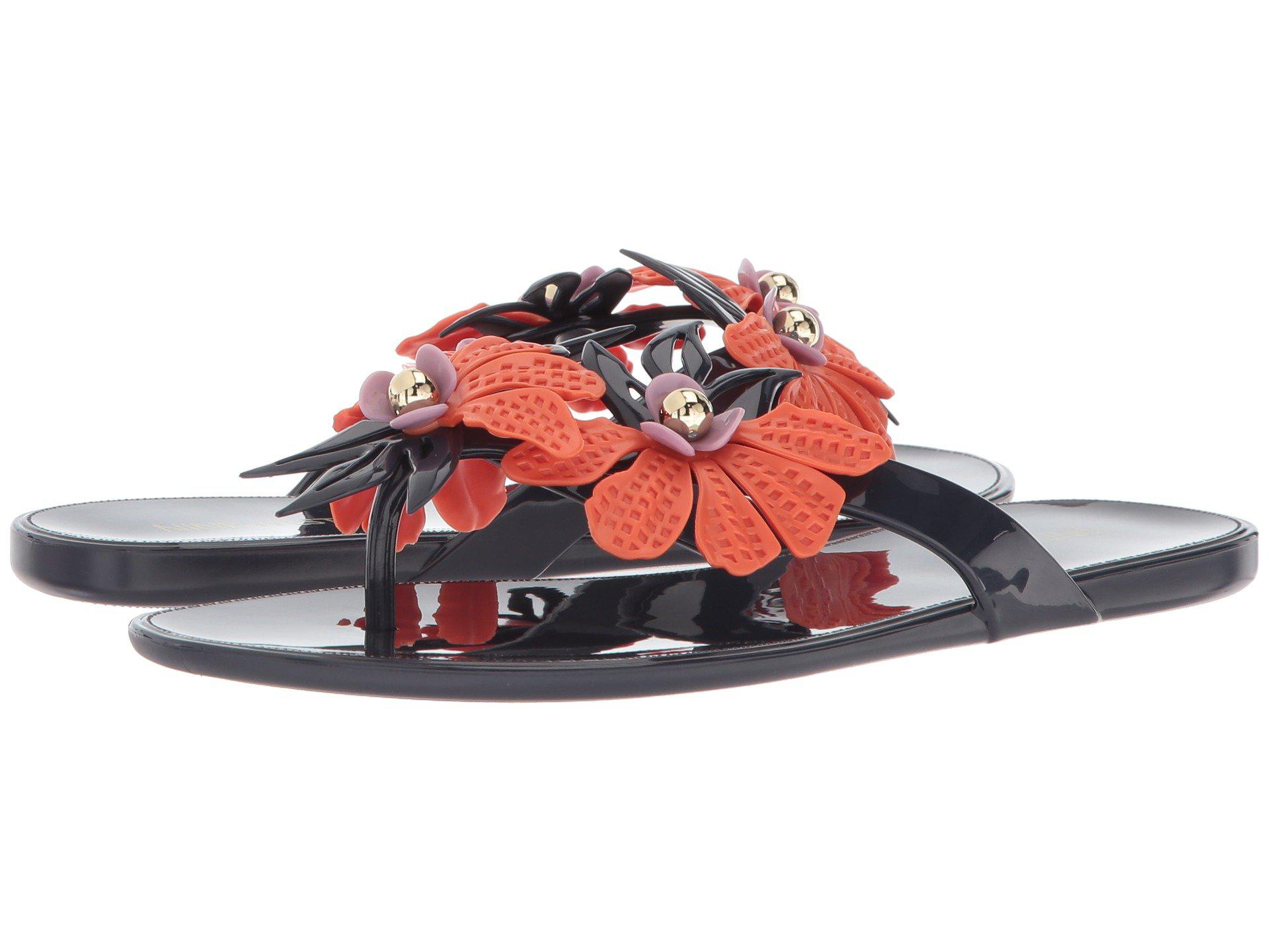 nine west macinee jelly sandals