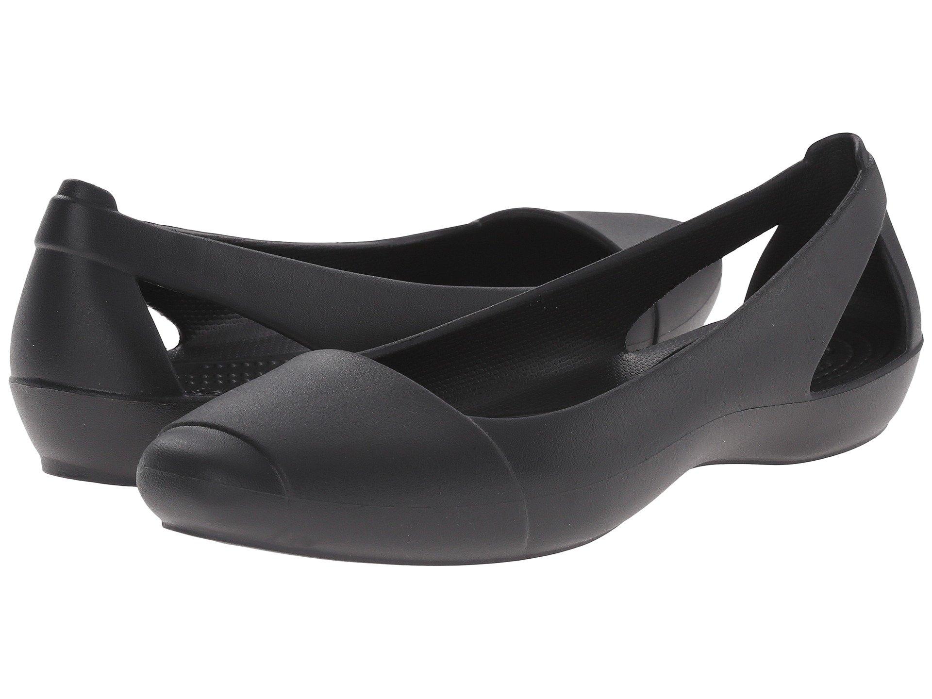 Crocs™ Sienna Flat in Black | Lyst