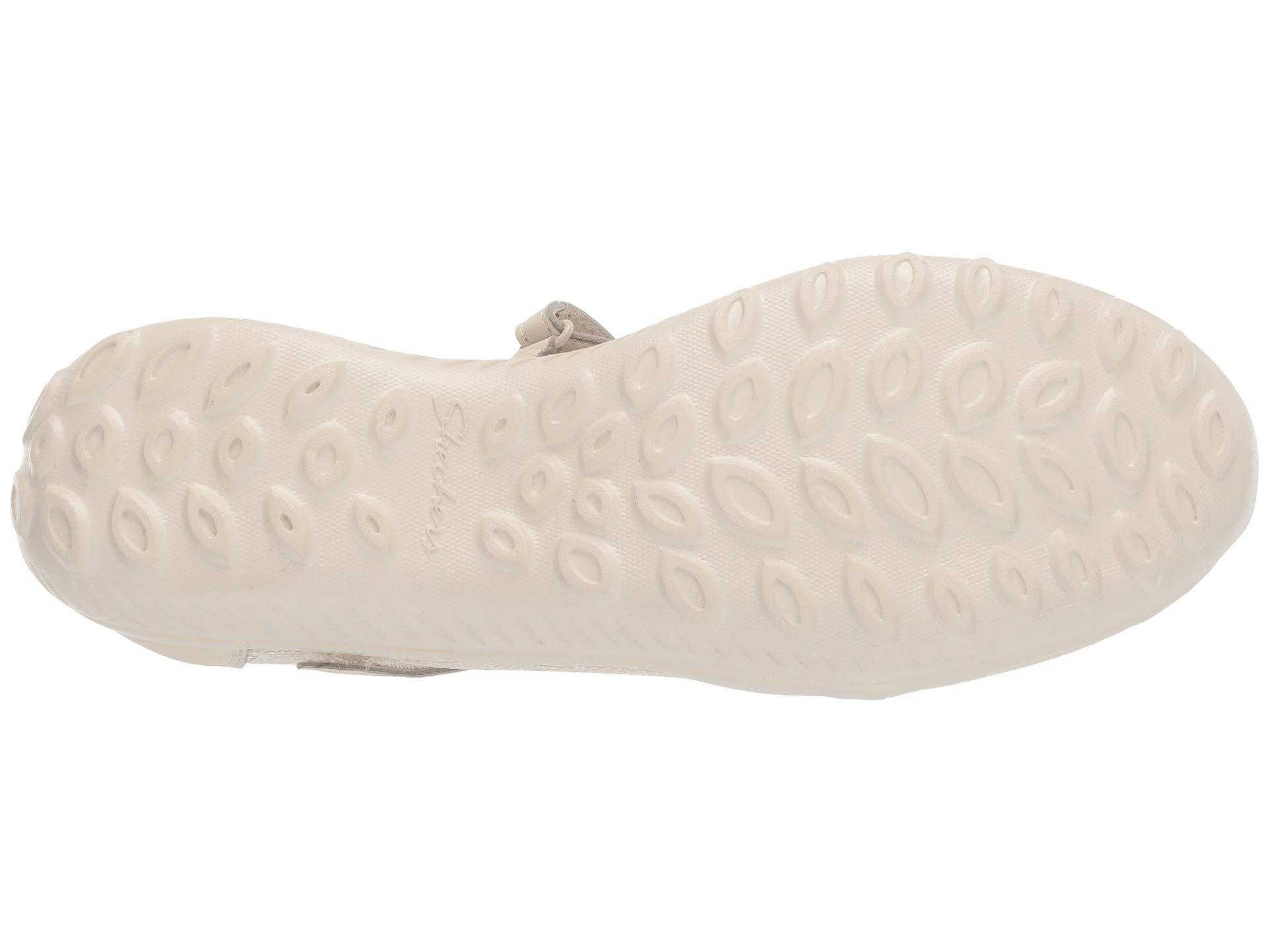 skechers be lite eyes on me