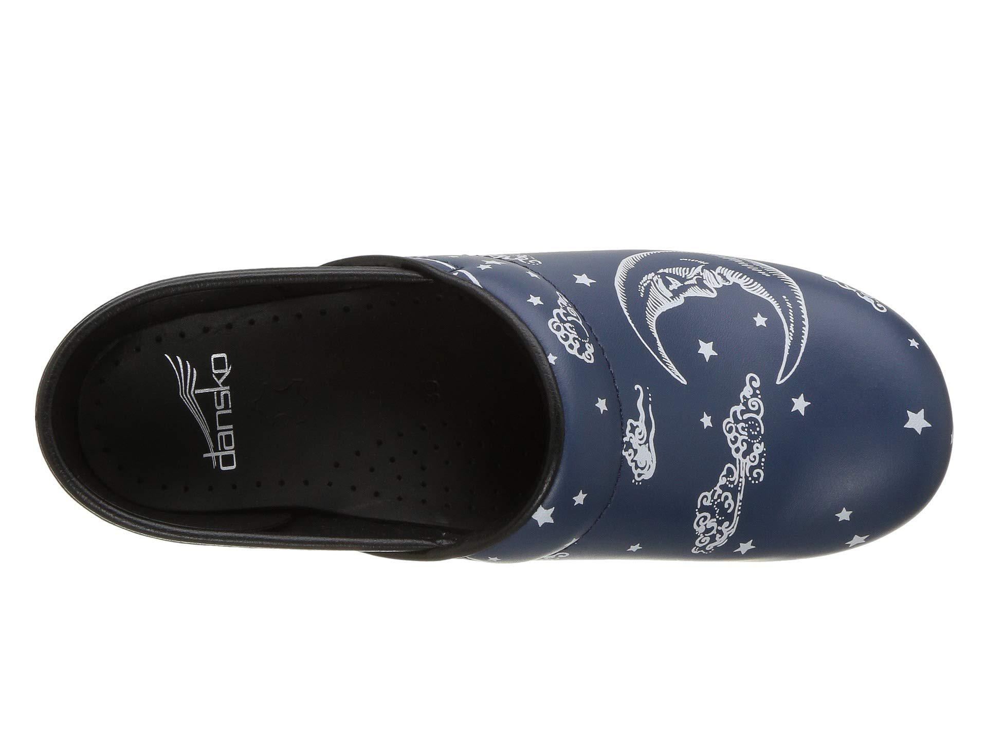 Day and night dansko best sale