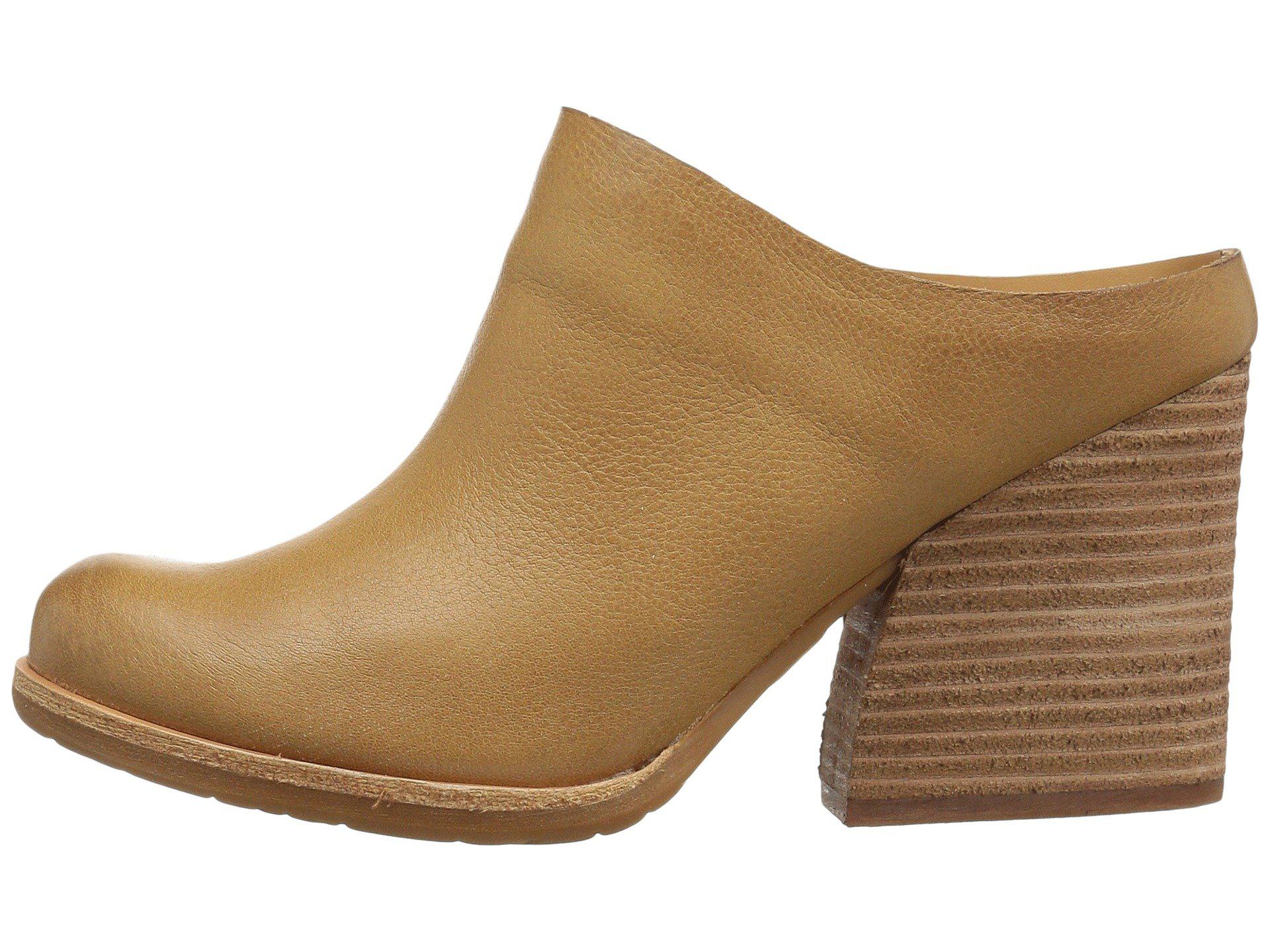 kork ease challis clog