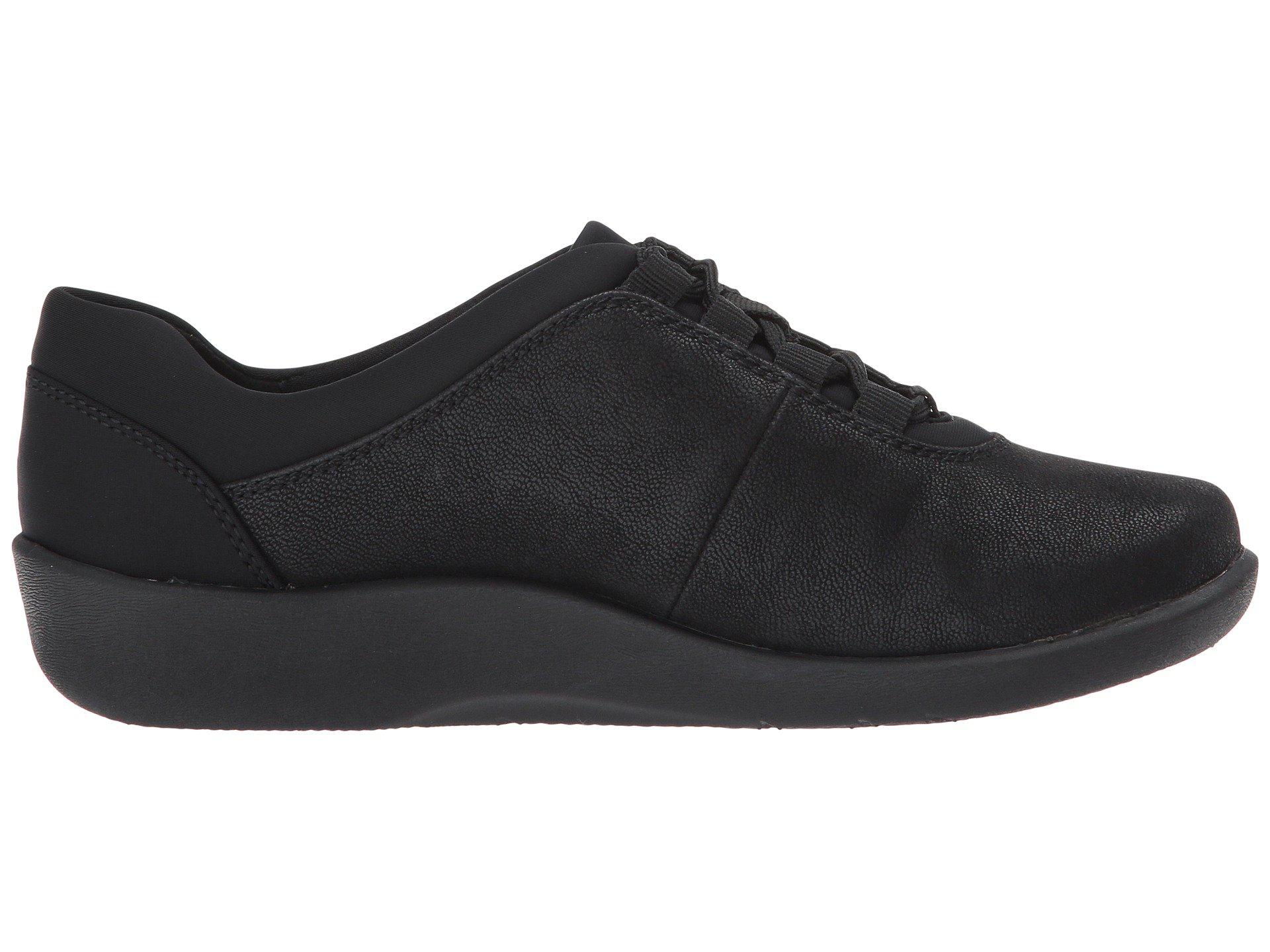 clarks sillian pine walking shoe