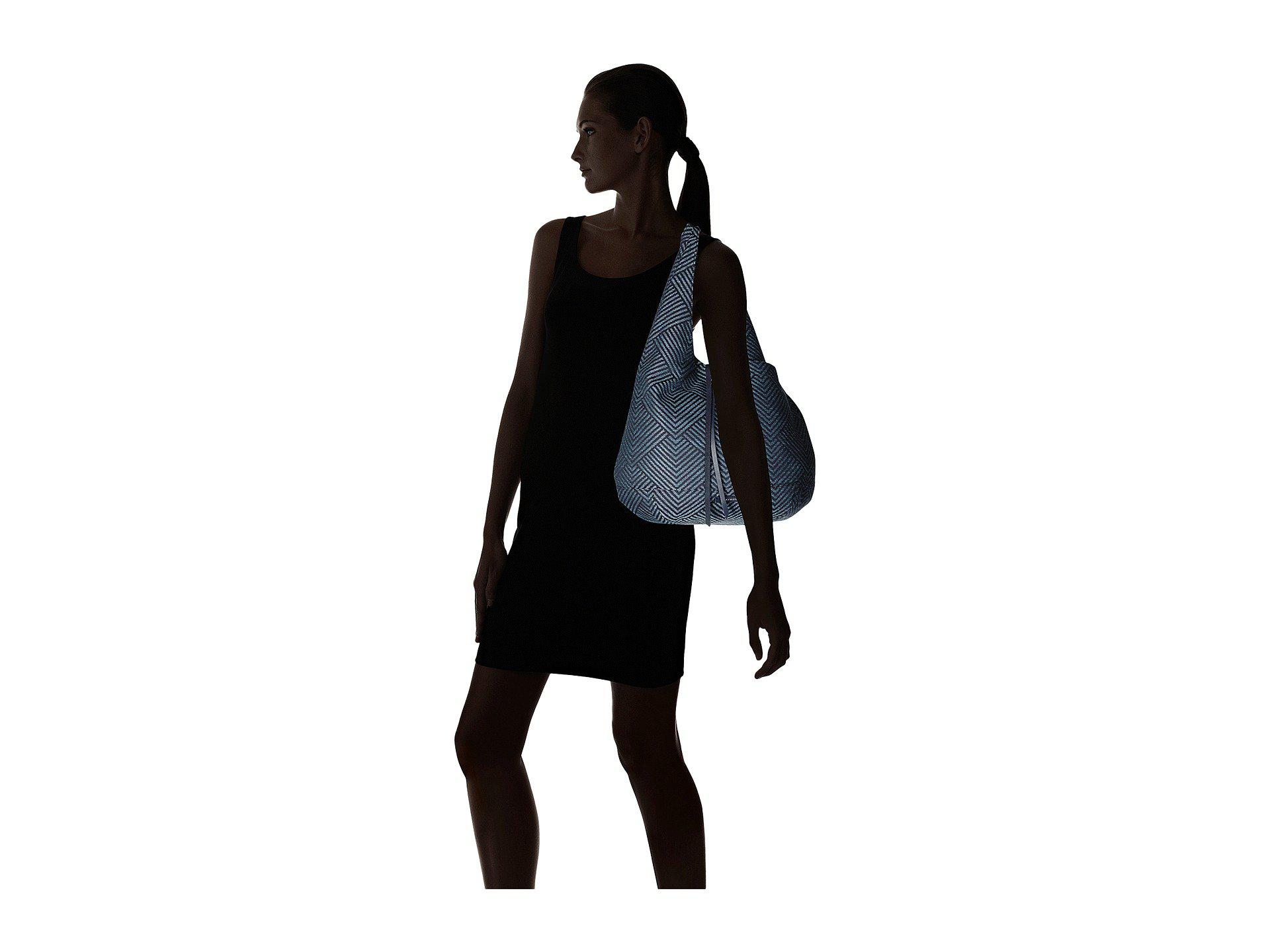 lucky brand mia hobo