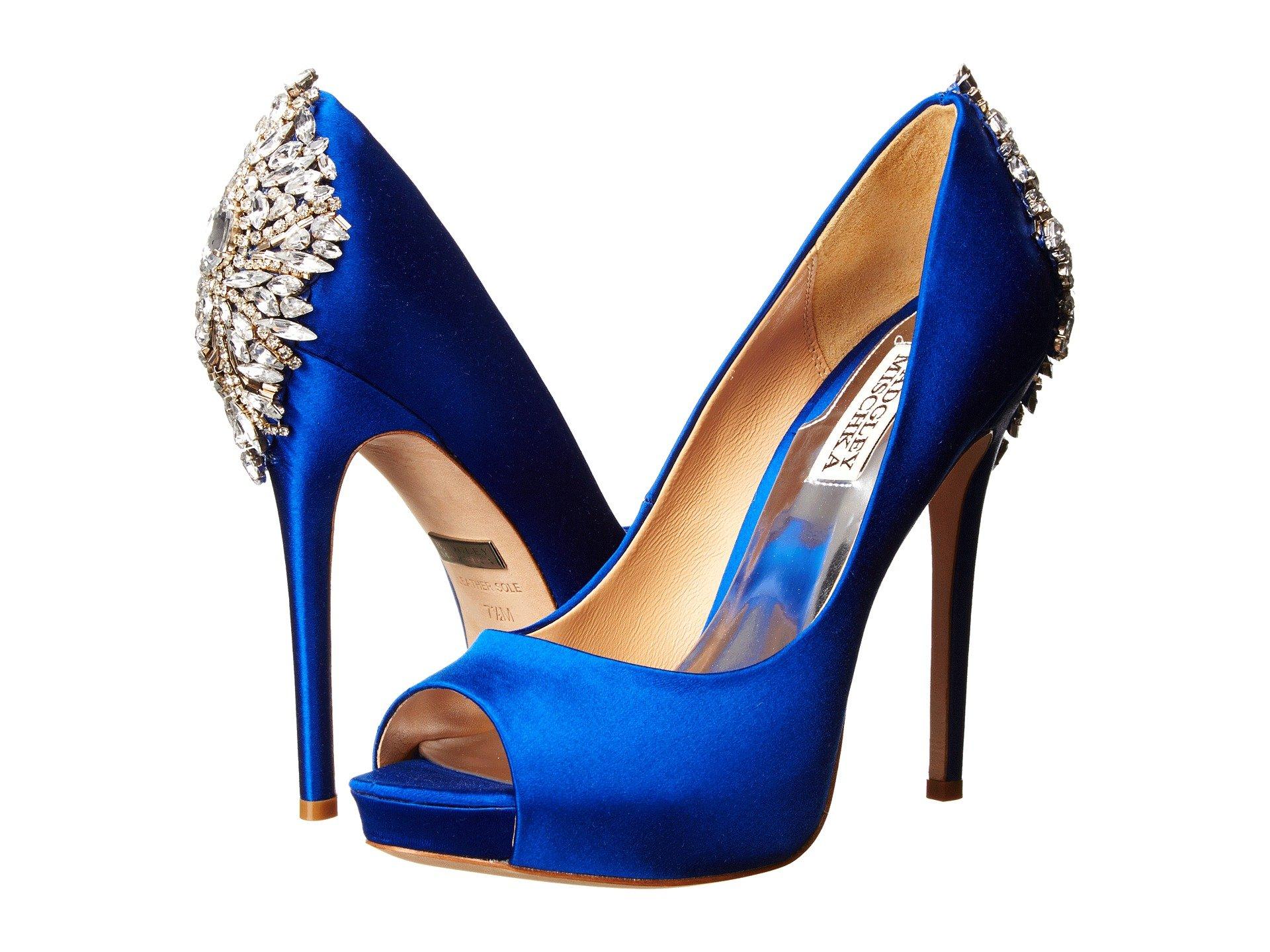 badgley mischka kiara pump