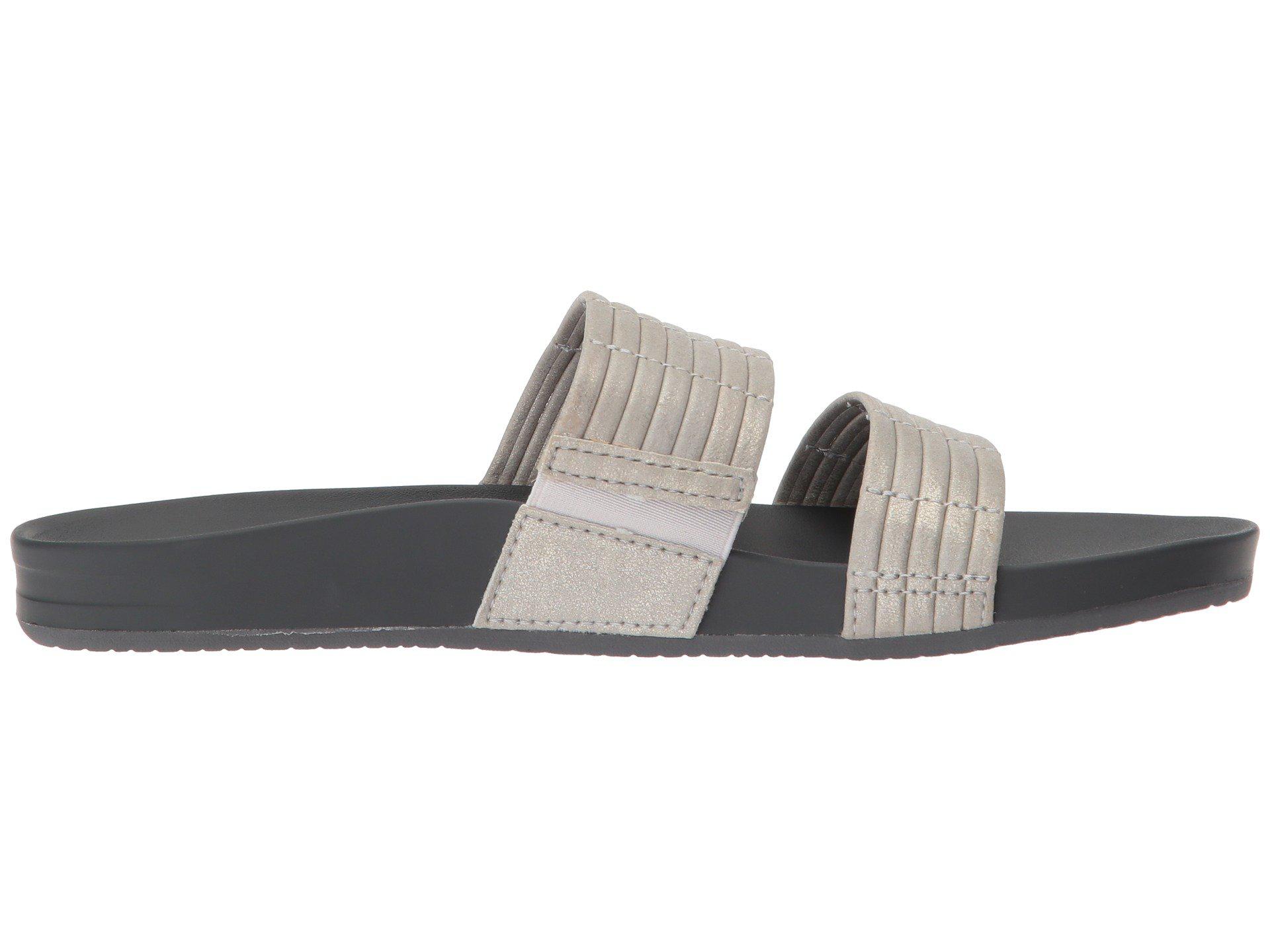 Gold flat shoes for wedding - Florida-Photo-Magazine.com