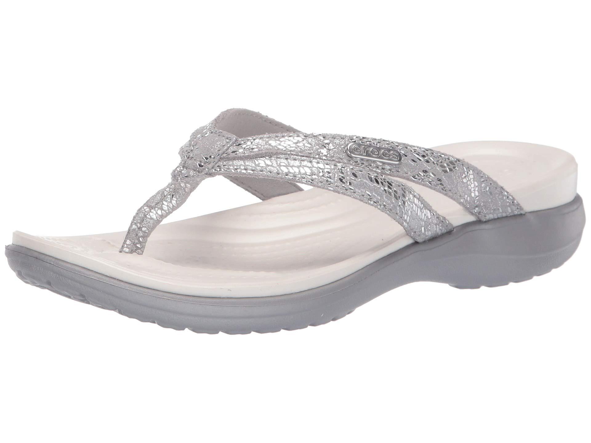 Crocs Capri Strappy Flip W Beach Pool Shoes in Metallic Lyst