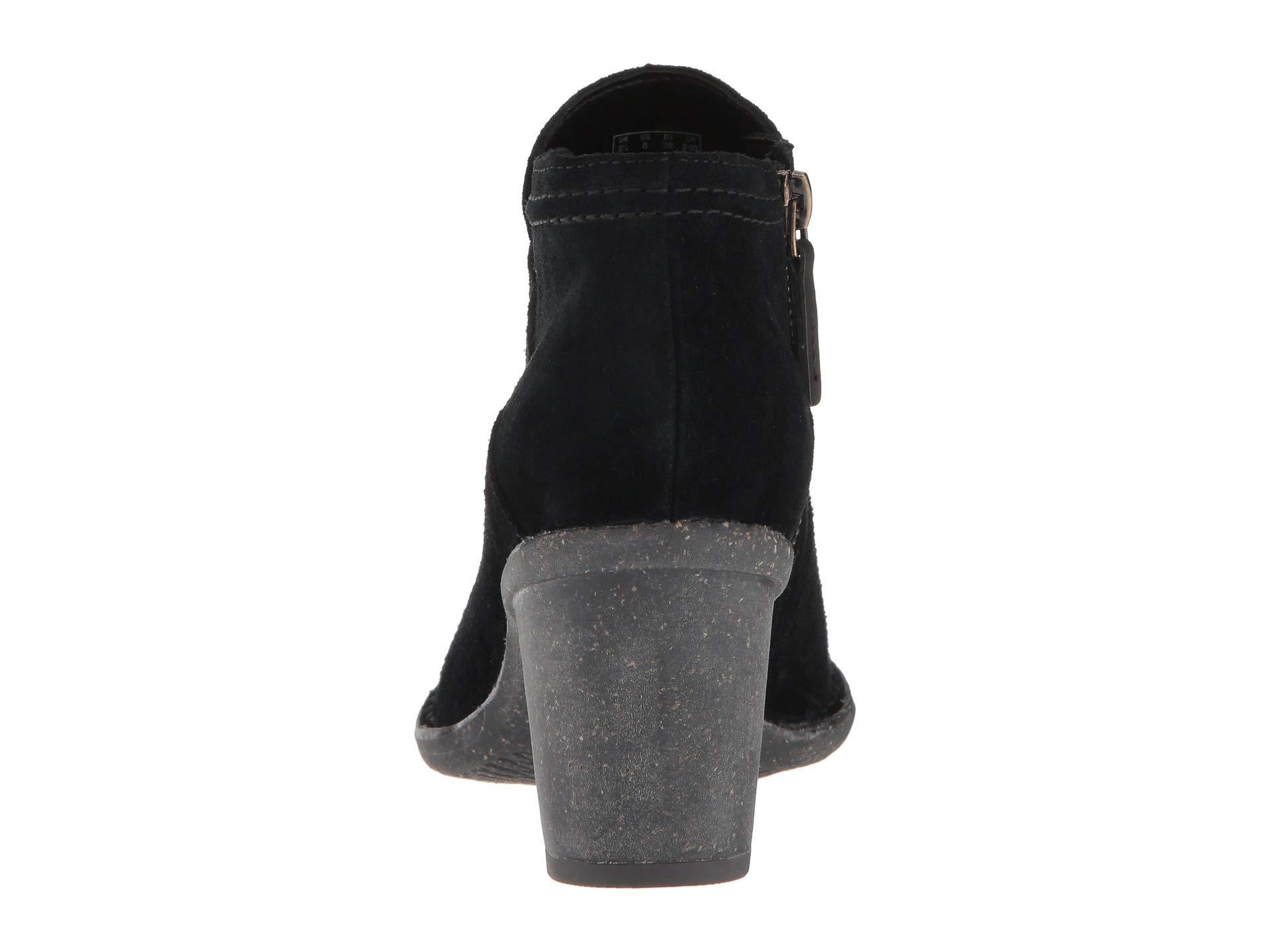 carleta york bootie