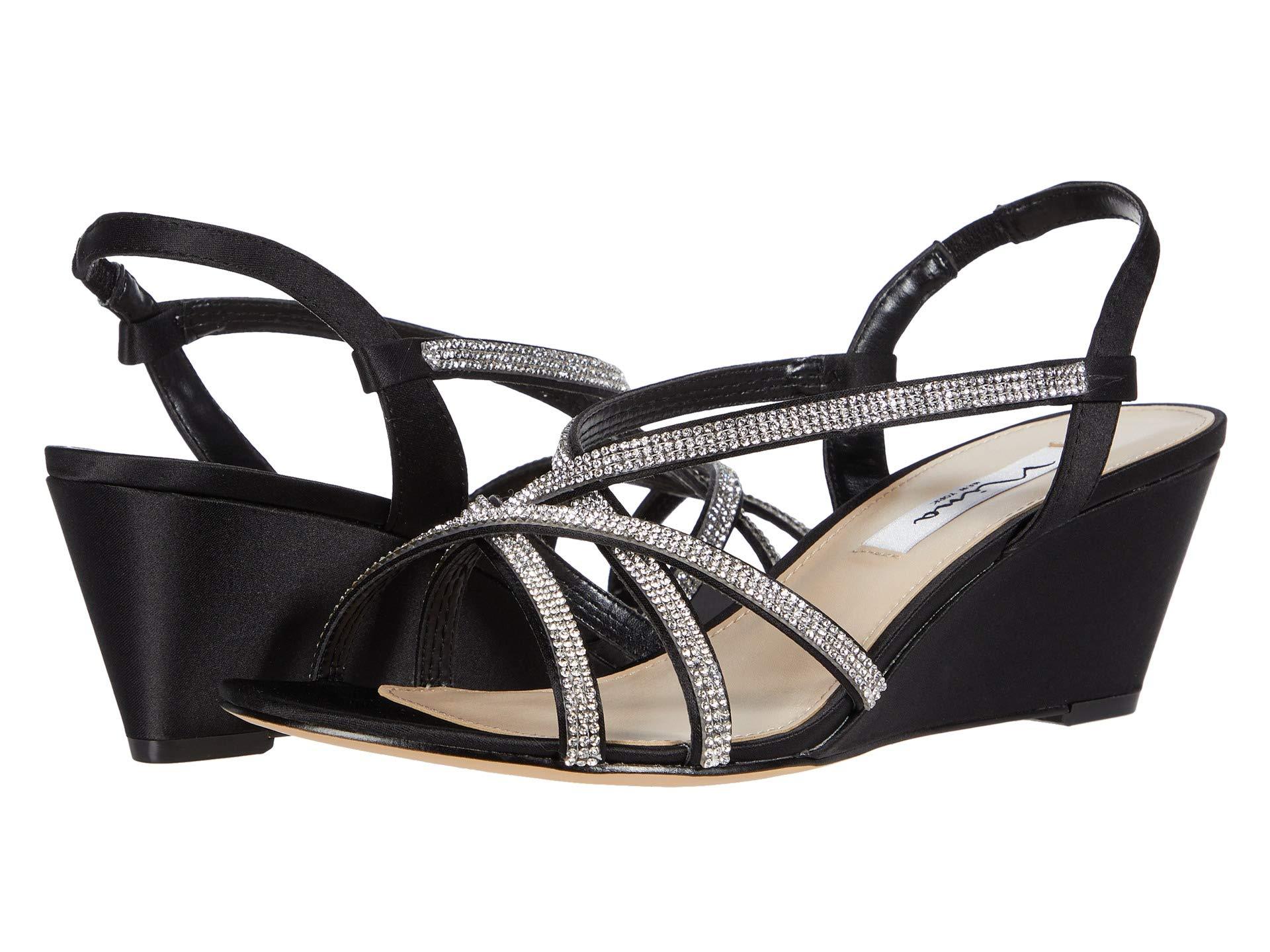 nina nadette wedge