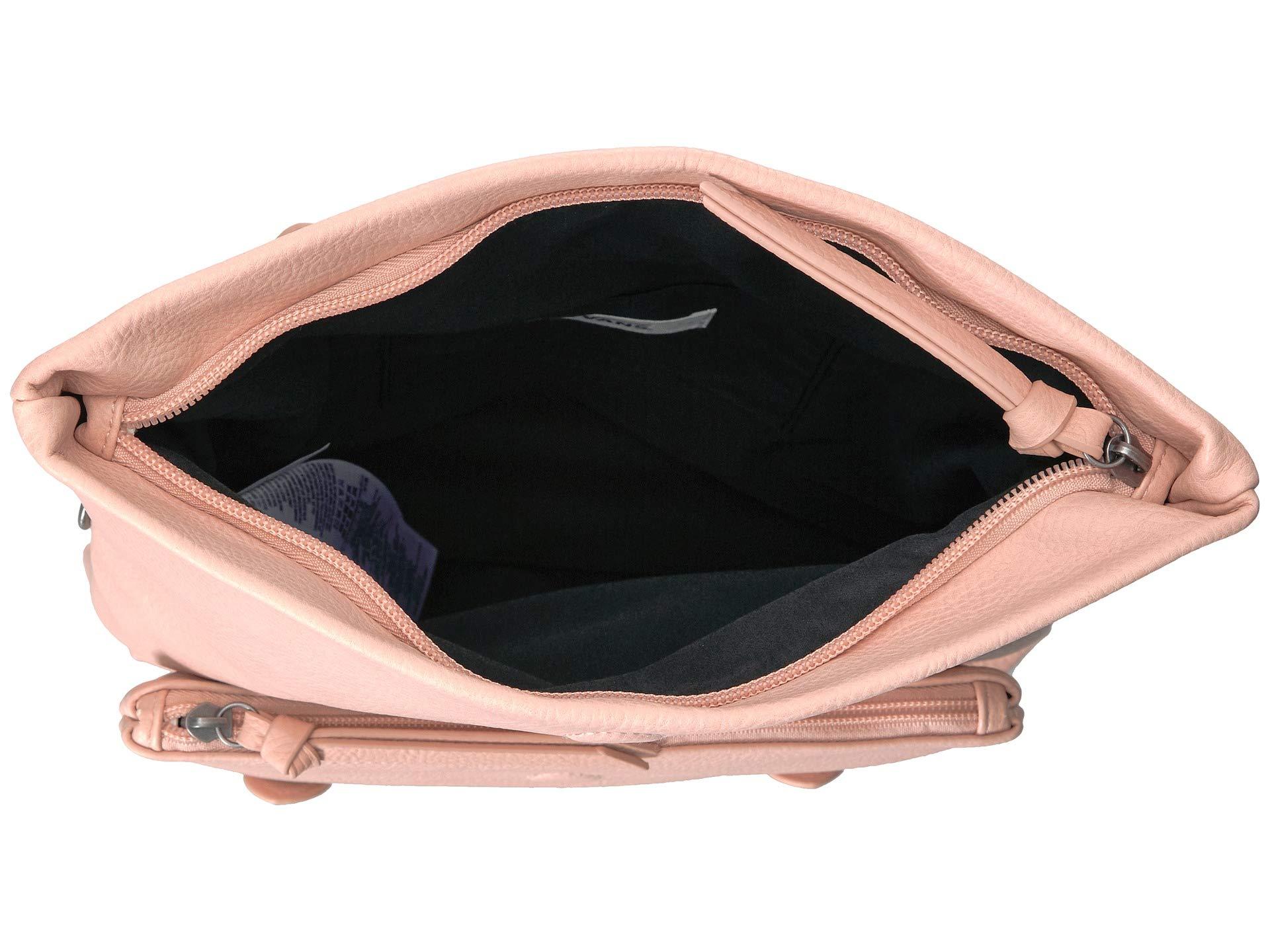 vans wander on satchel