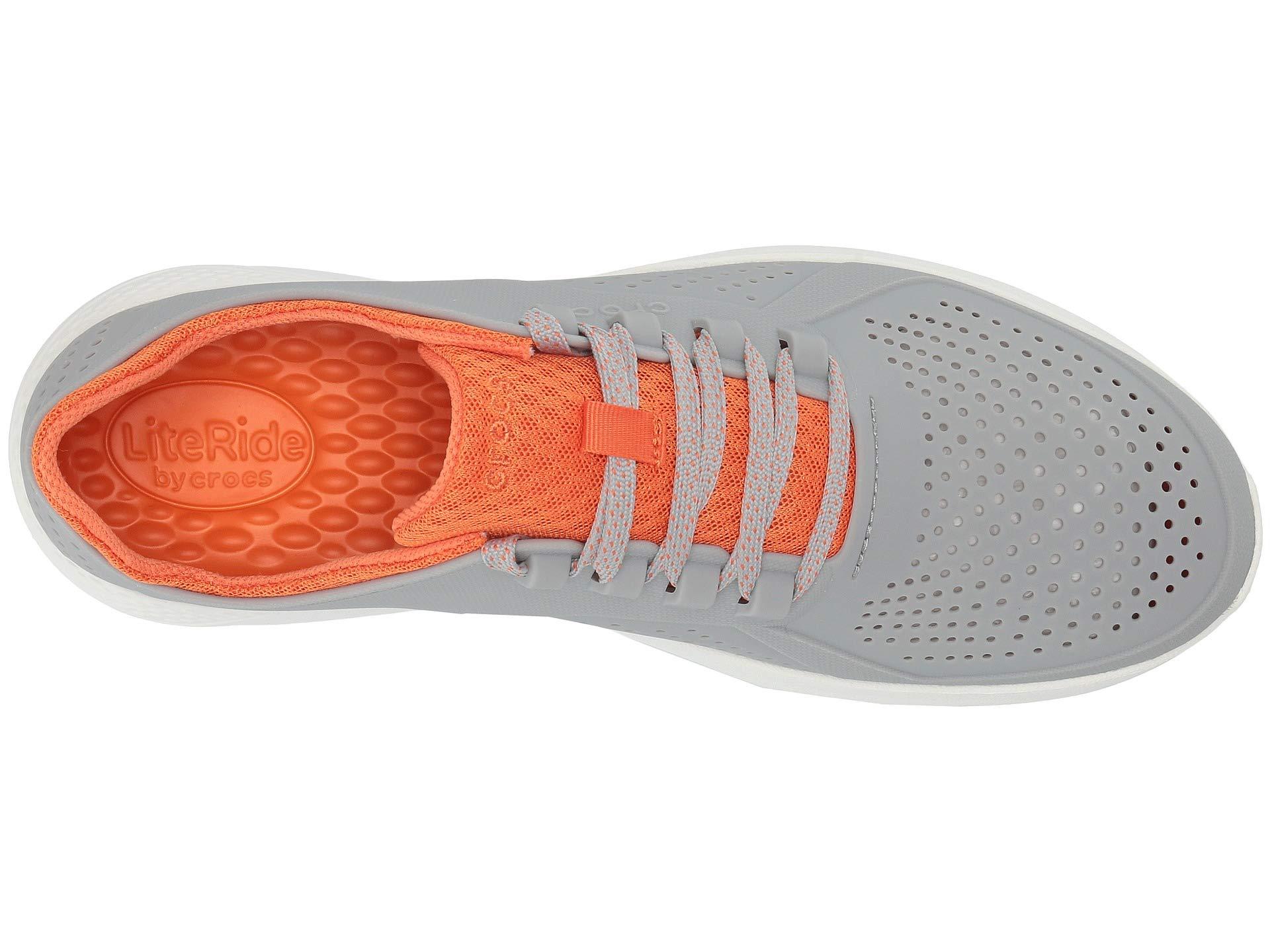 crocs pacer light ride