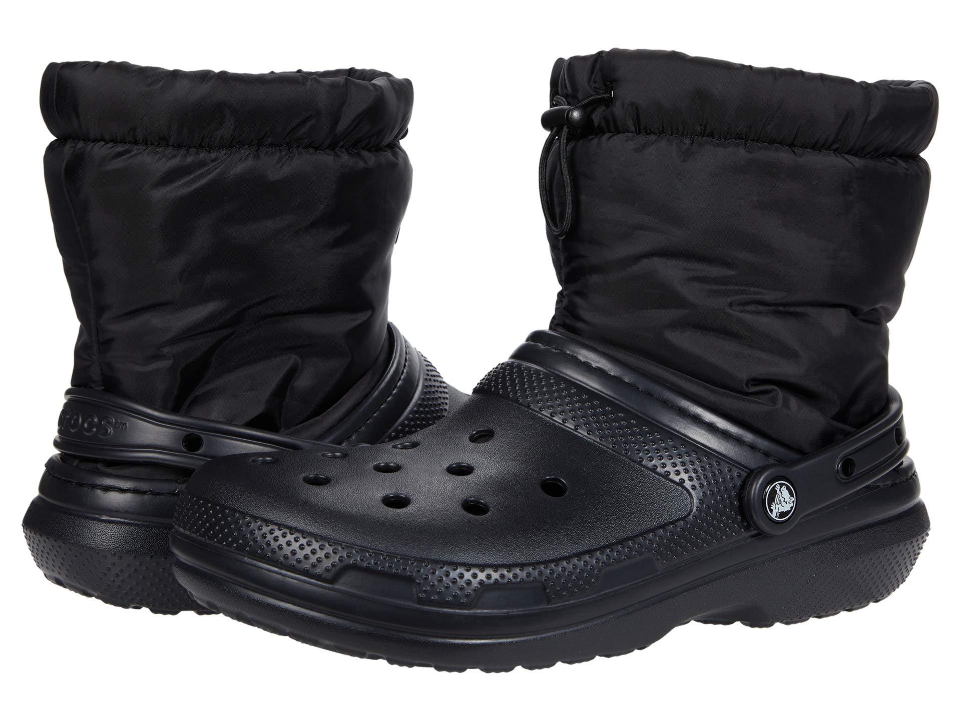 black classic lined crocs
