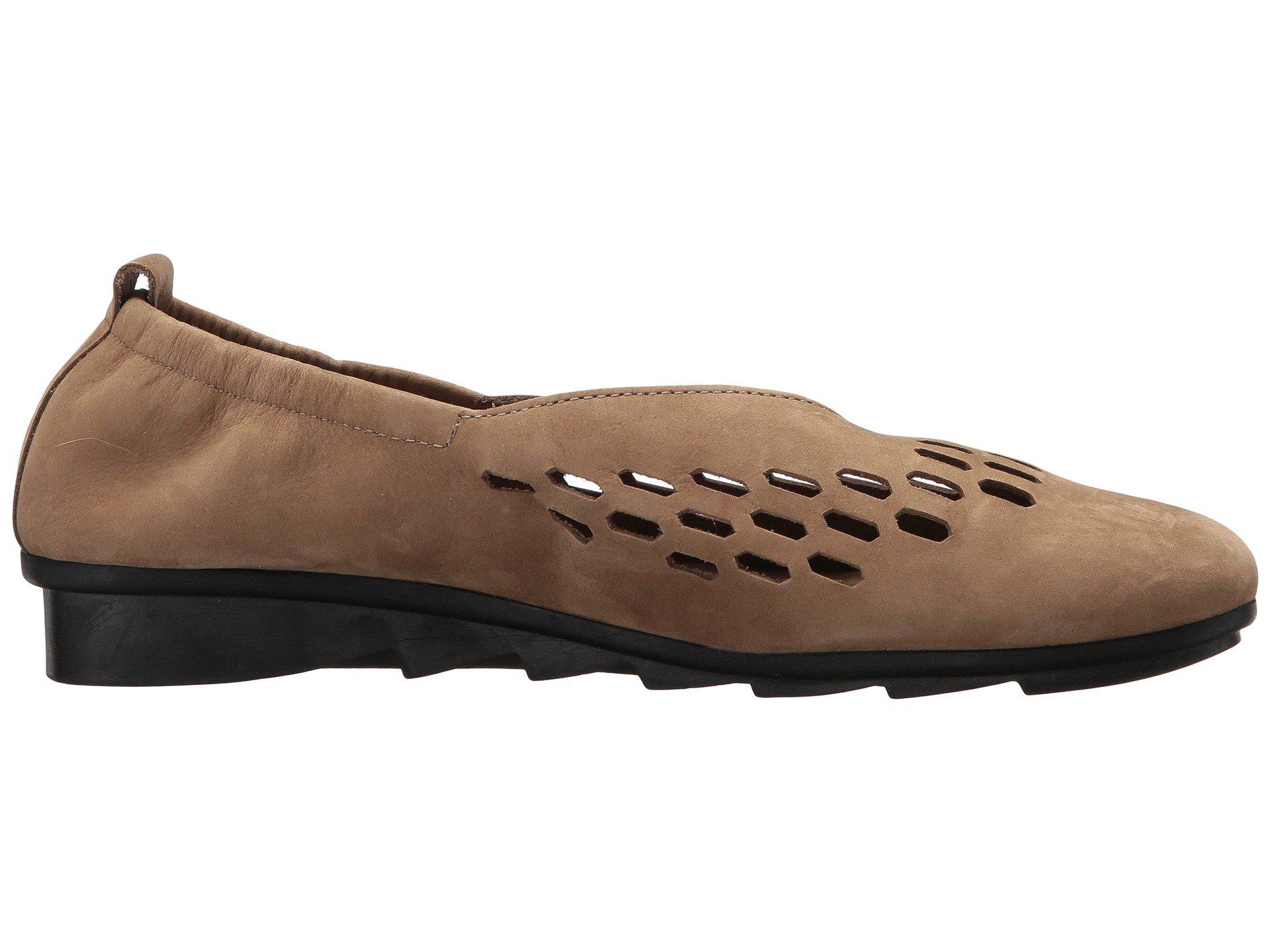 Arche Leather Bibiza (sand) Women's Shoes - Lyst