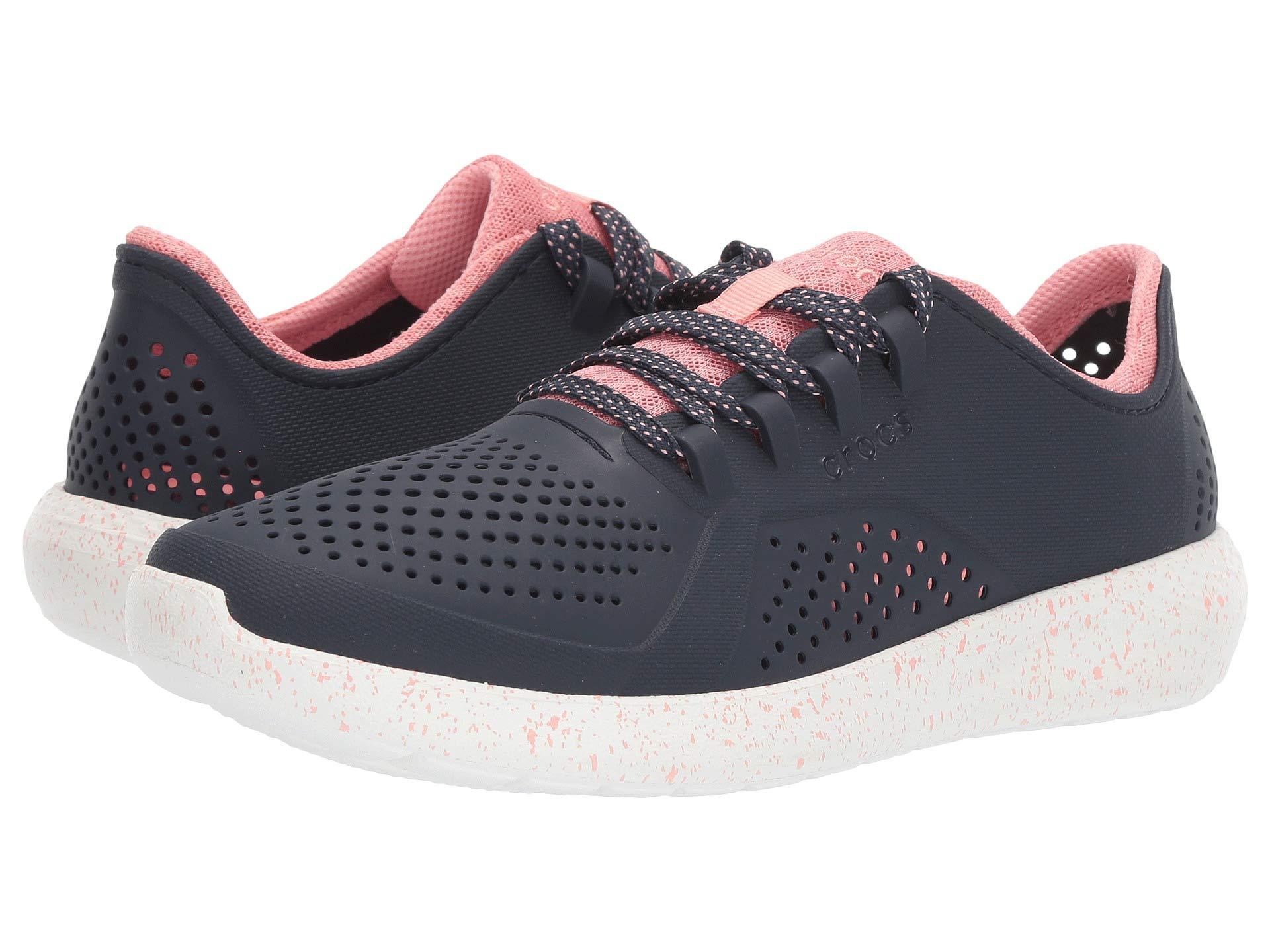crocs women's pacer