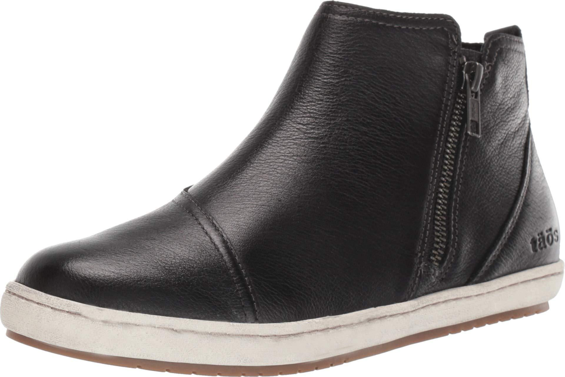 Taos Footwear Leather Bootsie in Black - Lyst