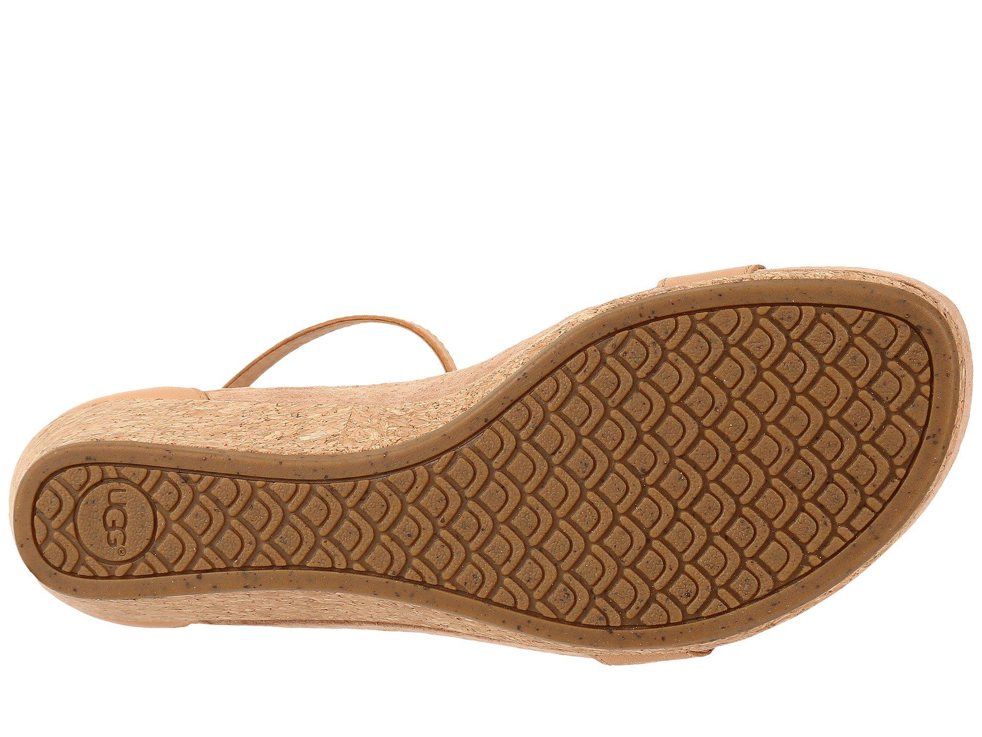 UGG Leather Emilia in Natural - Lyst