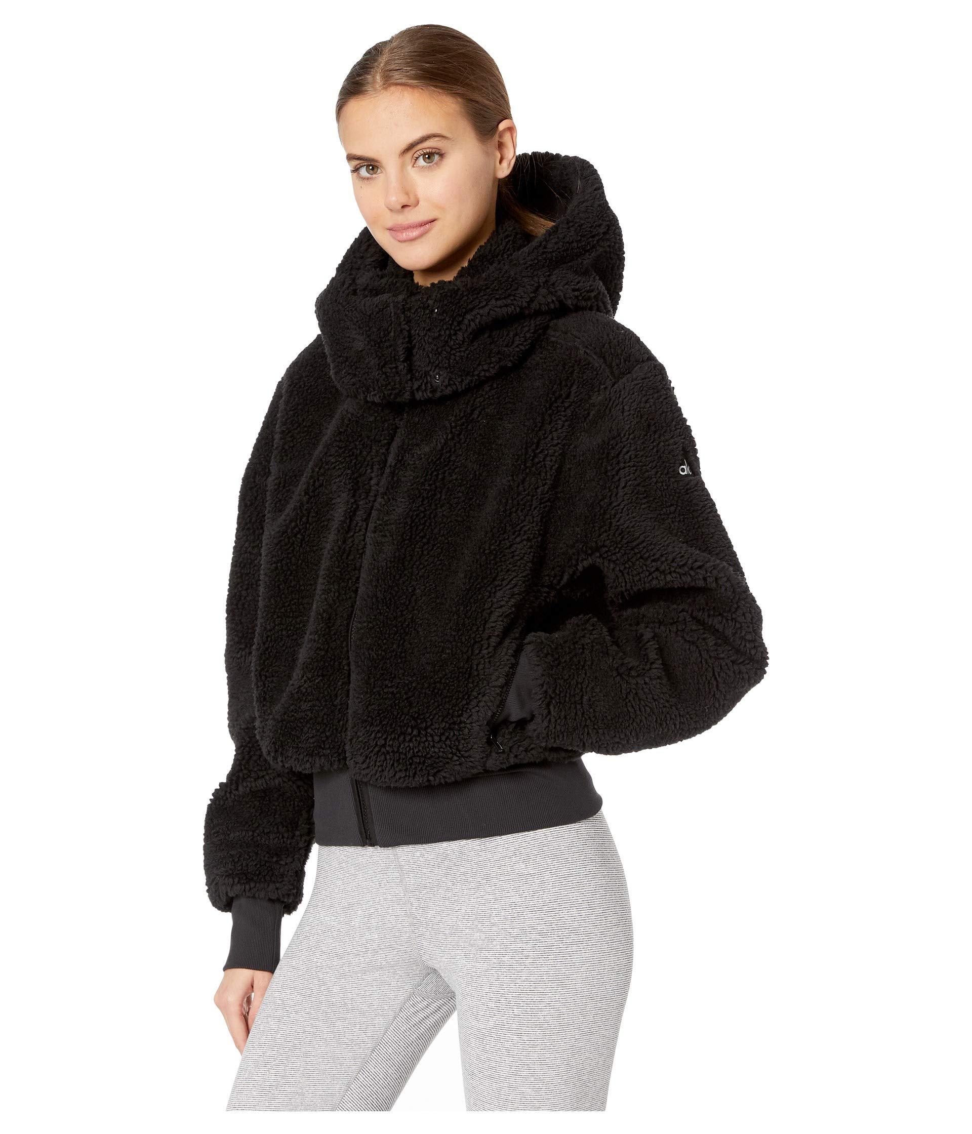 Alo Yoga Synthetic Foxy Sherpa Jacket in Black - Lyst