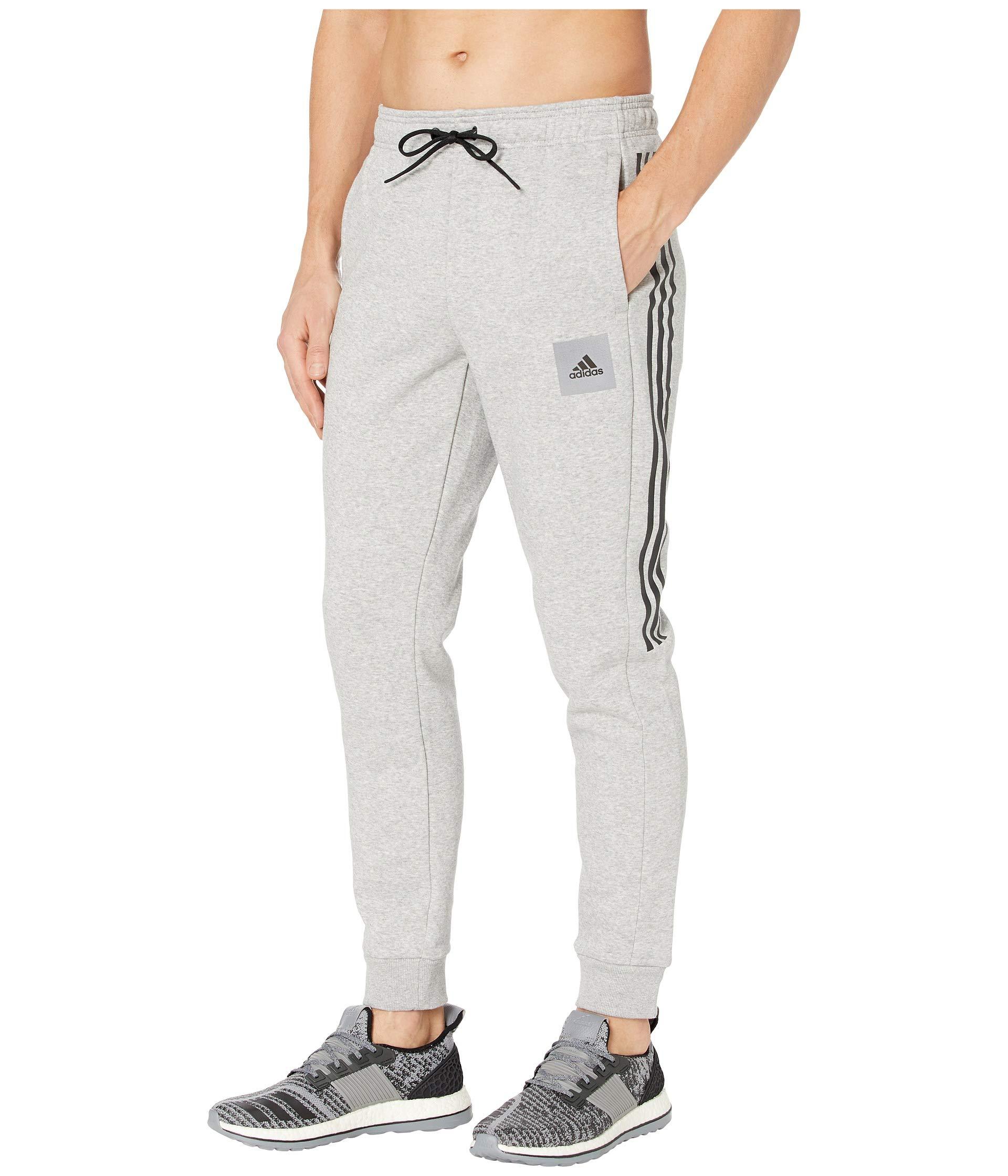 must have fleece pants adidas