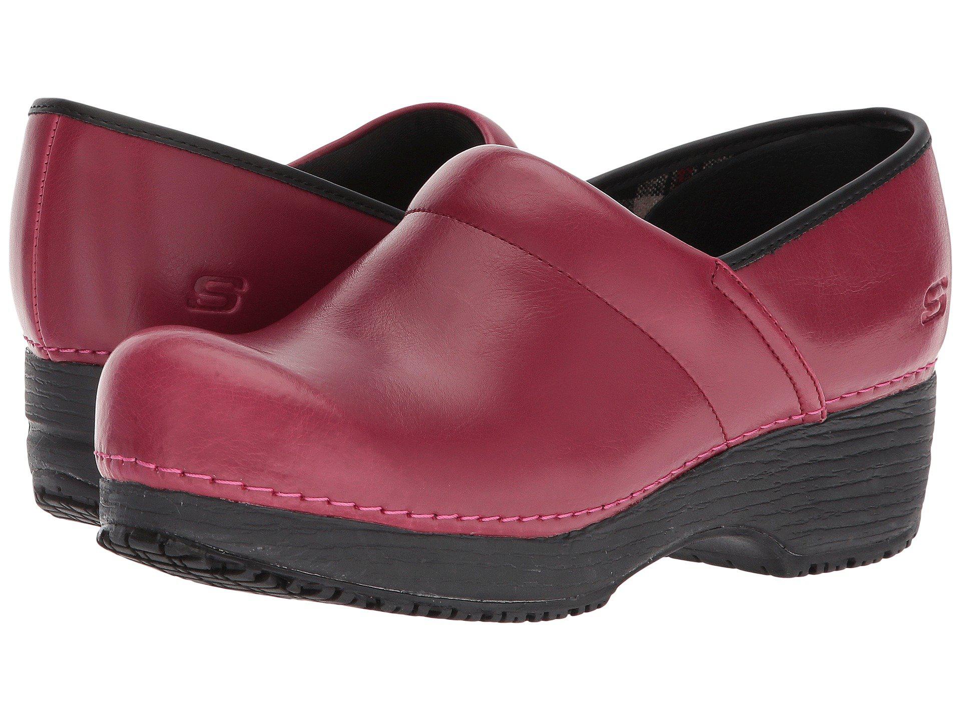 skechers work clogs
