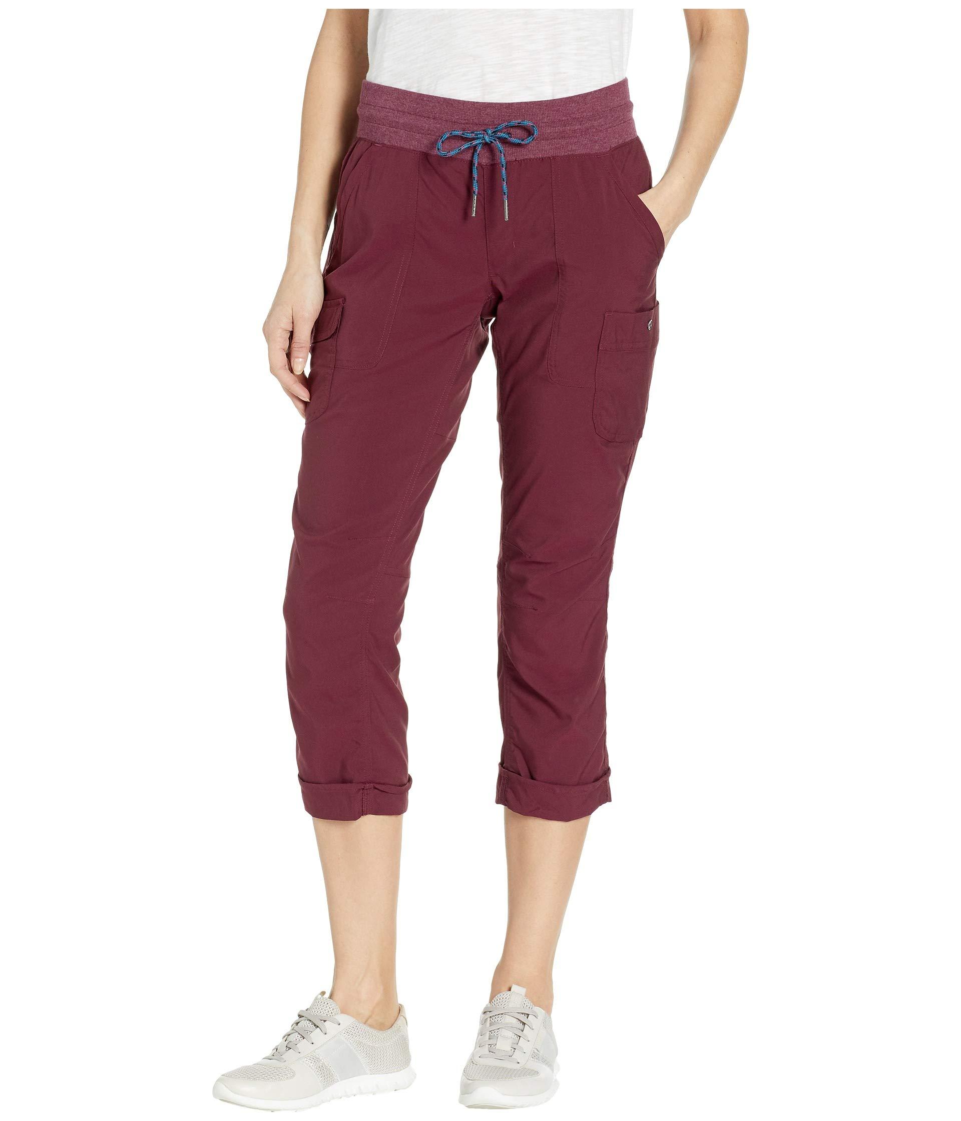 columbia cargo capris