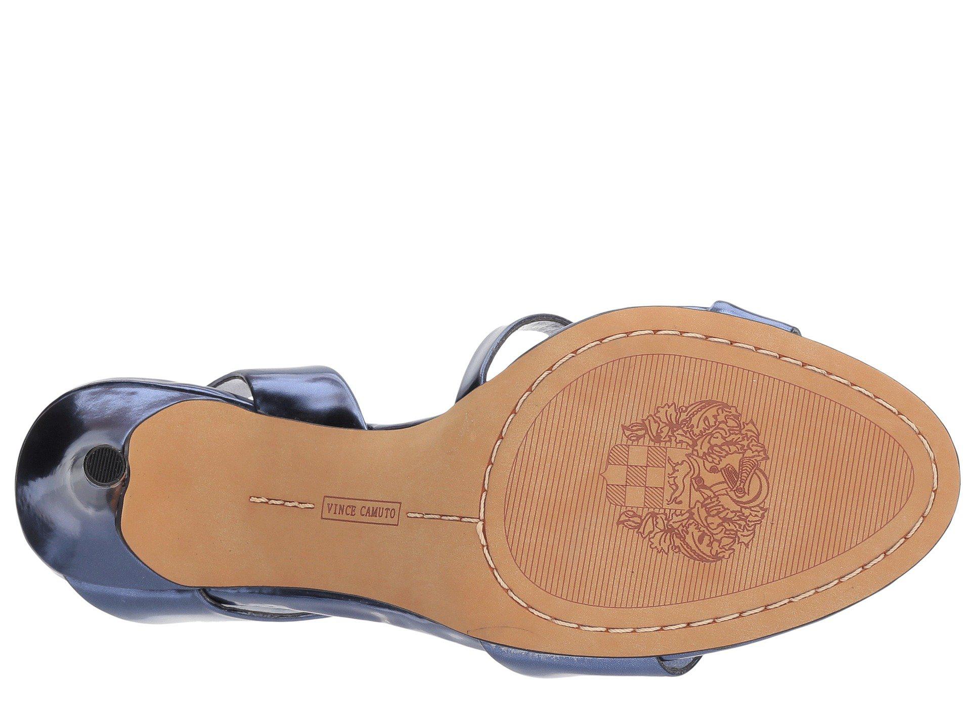 vince camuto costina