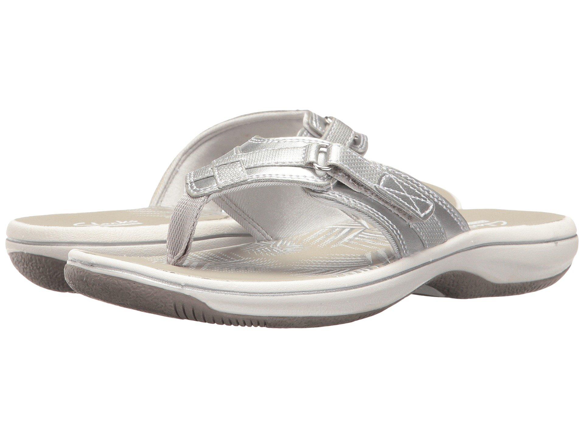 clarks silver flip flops