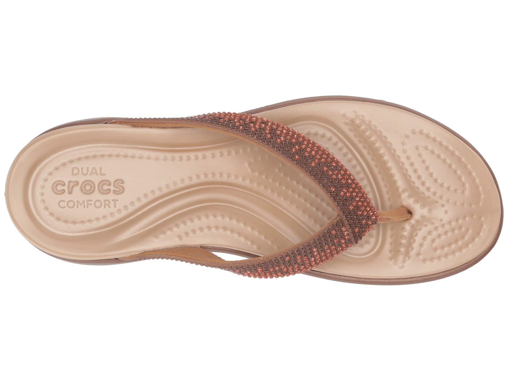 Crocs™ Synthetic Capri V Diamante Flip Flop | Lyst