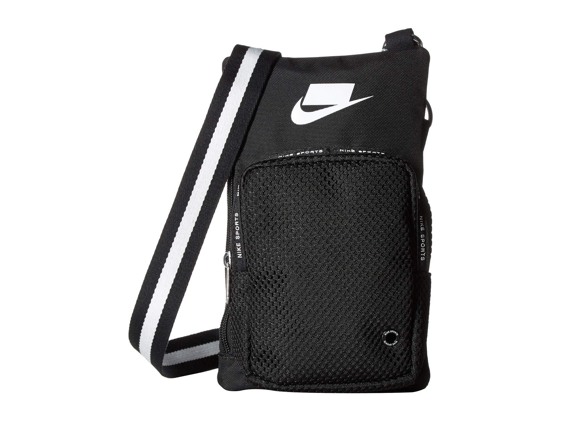 nike sport small items bag